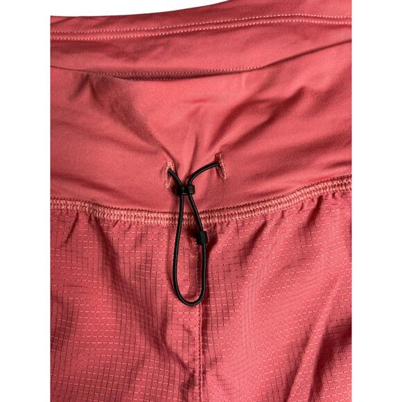 The North Face Athletic Running shorts in women's size Medium EUC - Picture 4 of 6